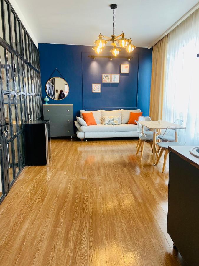 Luxury Apartment In Old Tbilisi With Terrace المظهر الخارجي الصورة