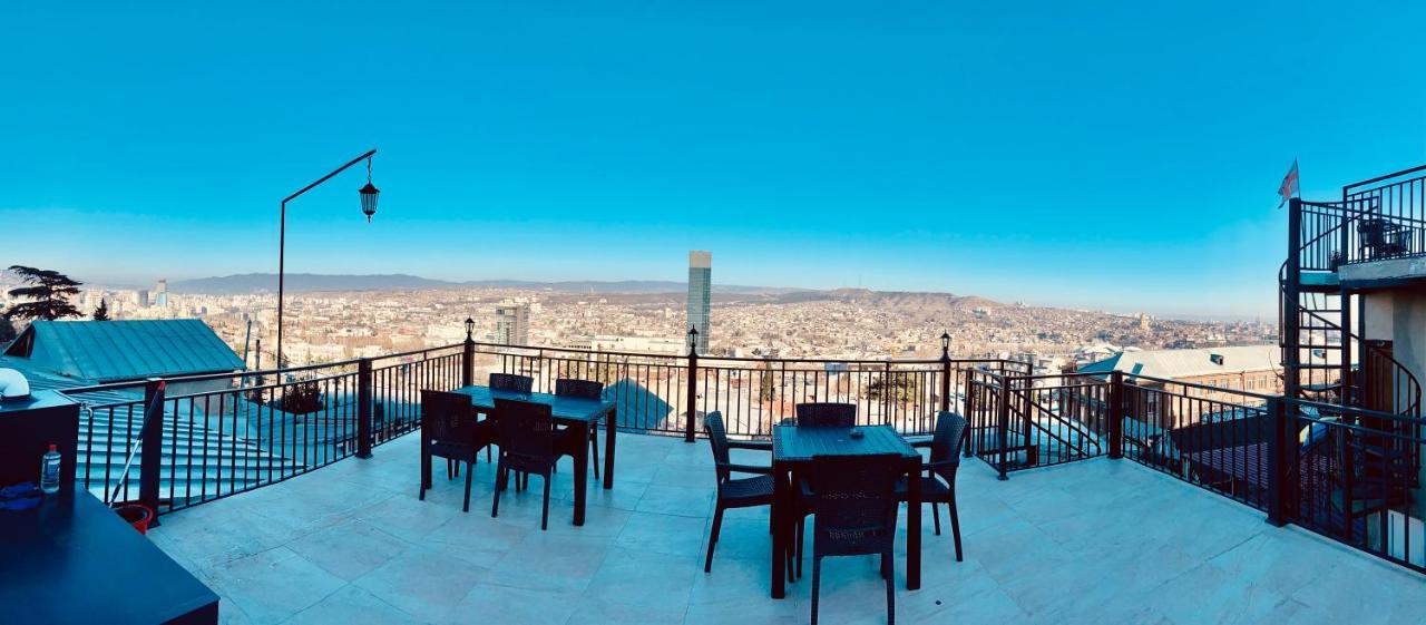 Luxury Apartment In Old Tbilisi With Terrace المظهر الخارجي الصورة