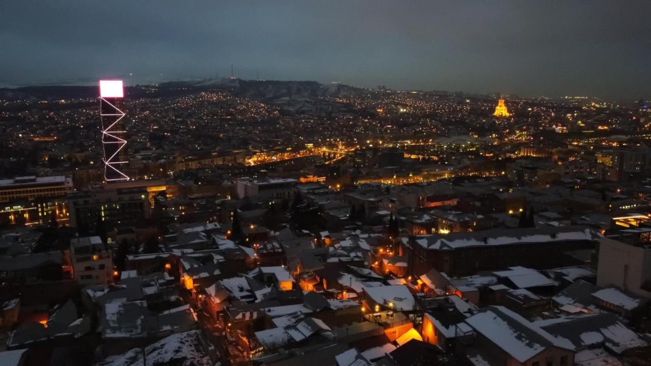 Luxury Apartment In Old Tbilisi With Terrace المظهر الخارجي الصورة