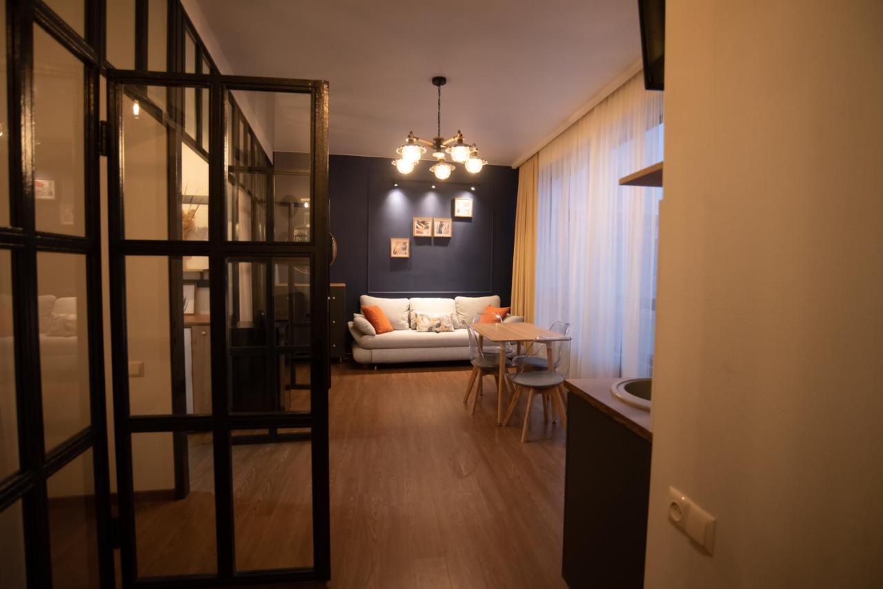 Luxury Apartment In Old Tbilisi With Terrace المظهر الخارجي الصورة