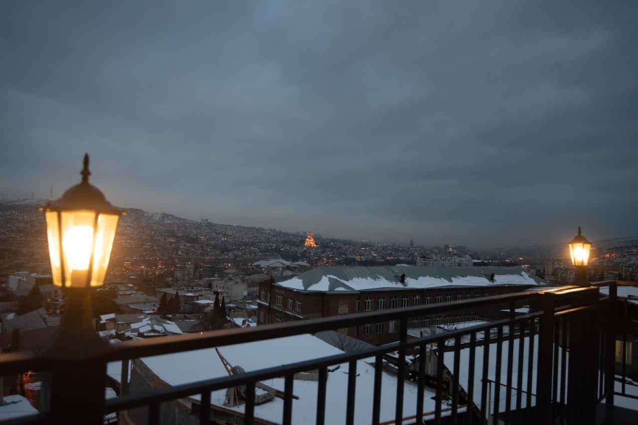 Luxury Apartment In Old Tbilisi With Terrace المظهر الخارجي الصورة