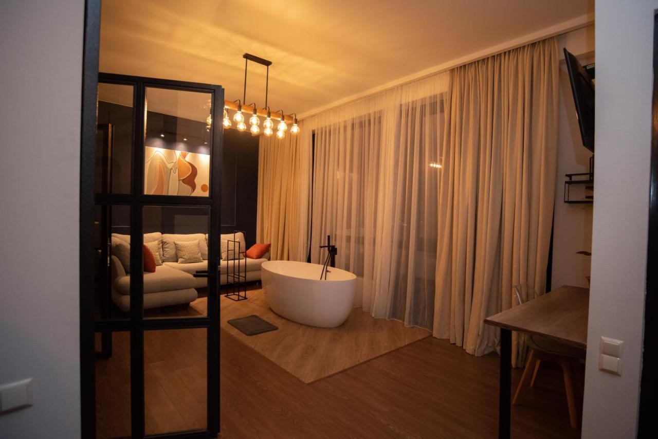 Luxury Apartment In Old Tbilisi With Terrace المظهر الخارجي الصورة