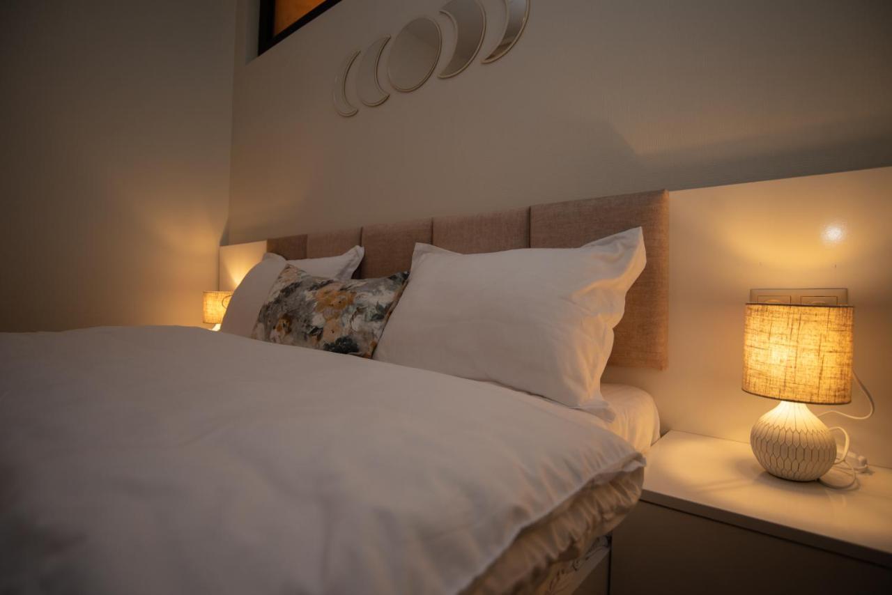 Luxury Apartment In Old Tbilisi With Terrace المظهر الخارجي الصورة