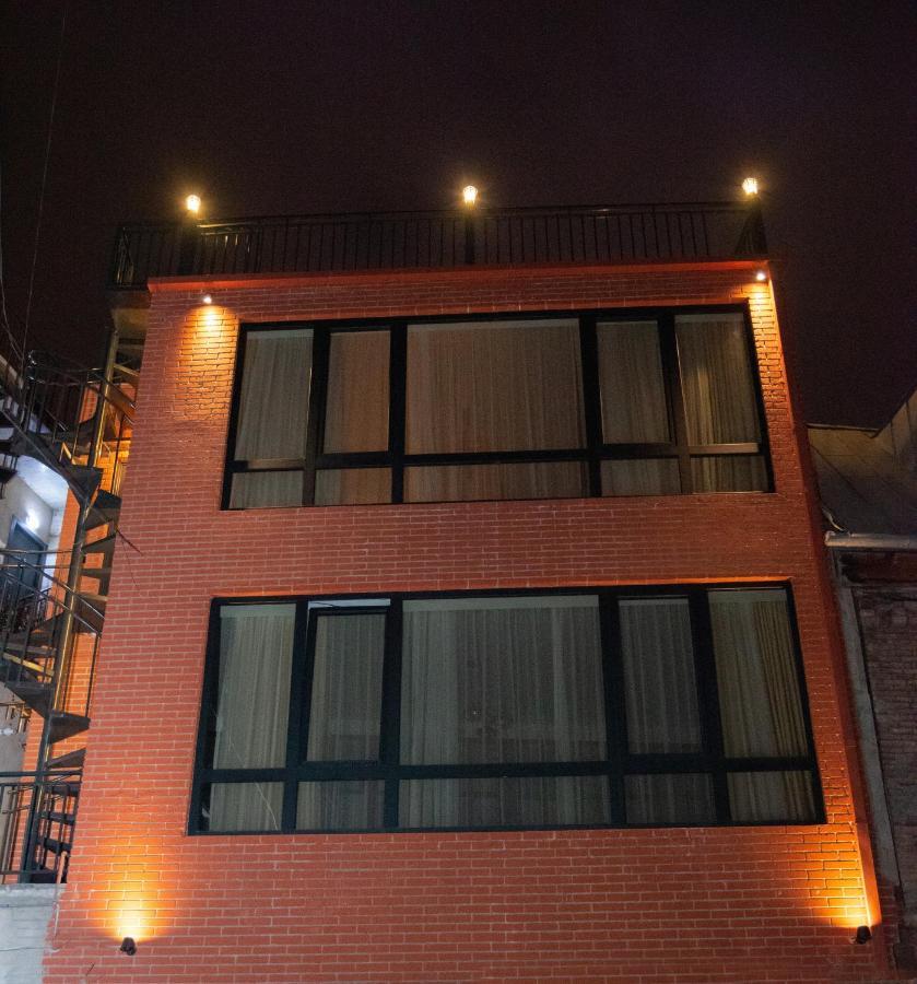 Luxury Apartment In Old Tbilisi With Terrace المظهر الخارجي الصورة