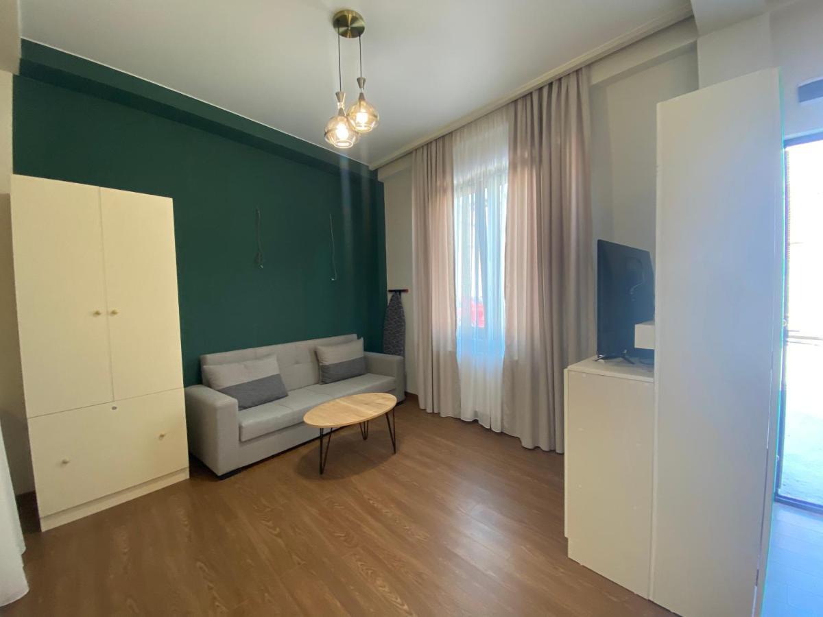 Luxury Apartment In Old Tbilisi With Terrace المظهر الخارجي الصورة